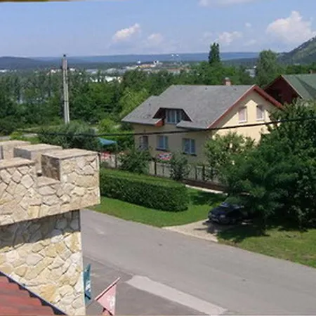 Szt Laszlo Lovagkiraly Hotel
