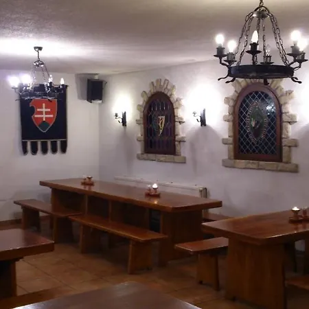 Hotel Szt Laszlo Lovagkiraly